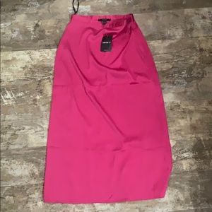 Hot pink silk skirt 💕